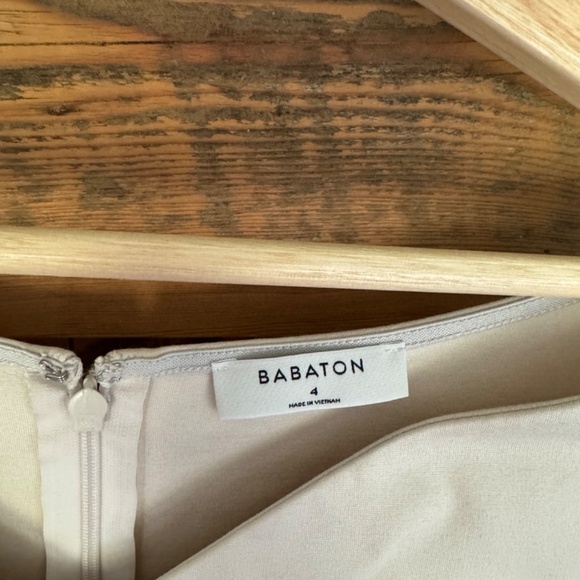 Babaton V Neck & Hem Dress EUC - Picture 3 of 4